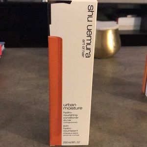 Urban Moisture Hydro-Nourishing Conditioner